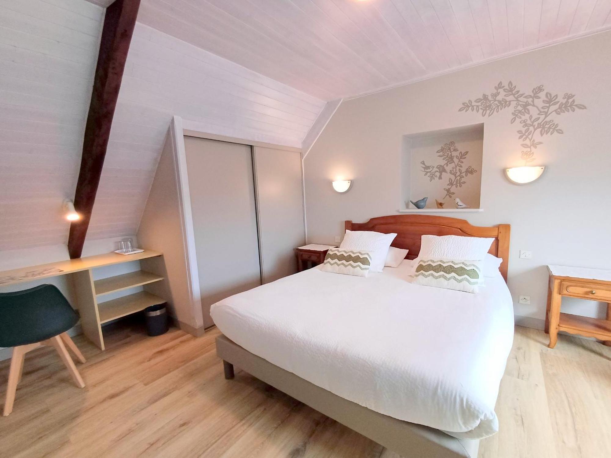 Au Calme A 10Mn Des Baies De Douarnenez Et Audierne Avec Cuisine A Disposition Mahalon Exteriör bild