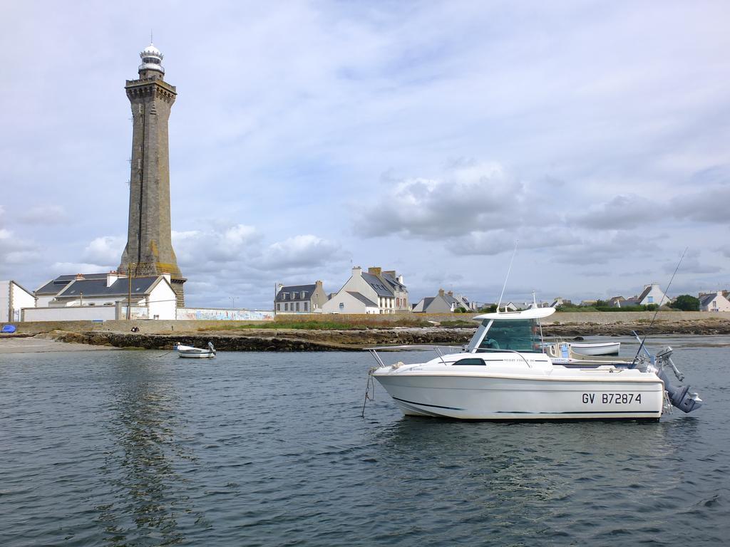 Au Calme A 10Mn Des Baies De Douarnenez Et Audierne Avec Cuisine A Disposition Mahalon Exteriör bild